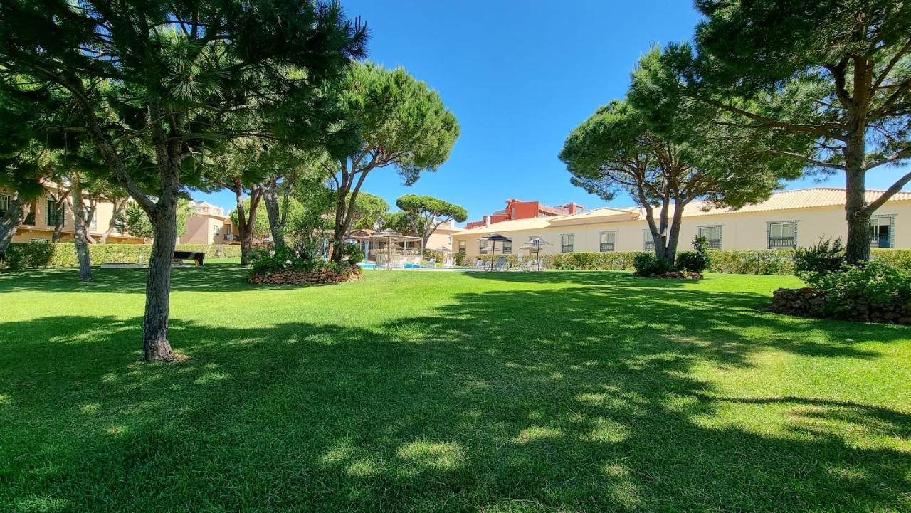Apartamentos Praia Da Oura By Sunny Deluxe Albufeira Exteriör bild